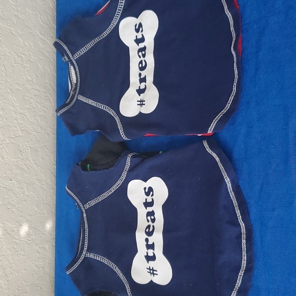 4/$20 Six (6) small dog shirts and 1 small dog dress - Picture 5 of 16